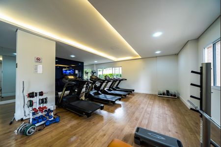 Apartamento à venda com 135m², 3 quartos e 2 vagas Apartamento à venda com 135m², 3 quartos e 2 vagasAcademia