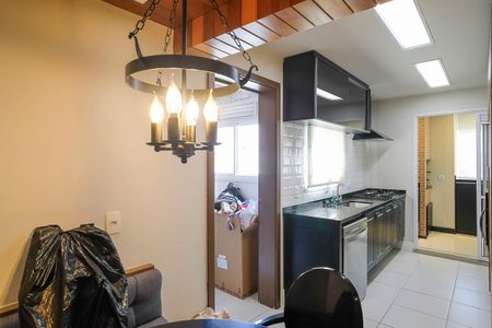 Apartamento para alugar com 135m², 3 quartos e 2 vagasCozinha