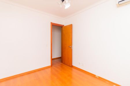 Apartamento à venda com 90m², 3 quartos e 1 vagaQuarto 1
