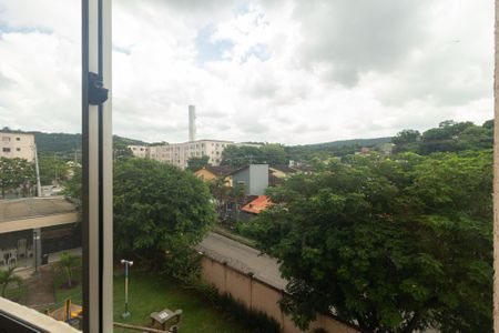 Vista da Sala de apartamento para alugar com 2 quartos, 50m² em Guaratiba, Rio de Janeiro