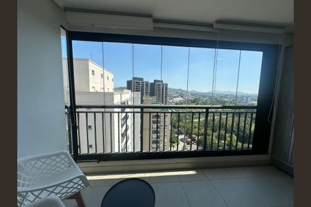 Varanda da Sala de apartamento para alugar com 2 quartos, 63m² em Alphaville Empresarial, Barueri