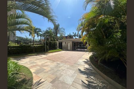 Apartamento para alugar com 63m², 2 quartos e 1 vagaFachada e portaria