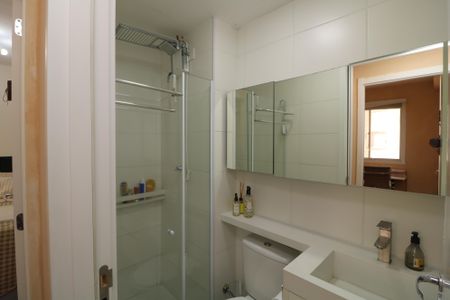 Apartamento à venda com 32m², 2 quartos e sem vagaBanheiro
