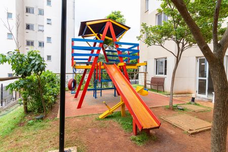 Apartamento à venda com 41m², 2 quartos e sem vagaÁrea comum - Playground