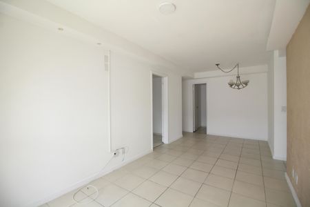 Apartamento para alugar com 84m², 3 quartos e 1 vagaSala