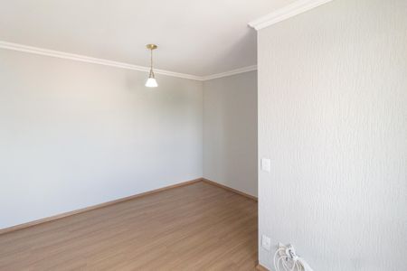 Sala de apartamento à venda com 2 quartos, 47m² em Km 18, Osasco