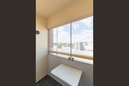 Sacada de apartamento à venda com 2 quartos, 47m² em Km 18, Osasco