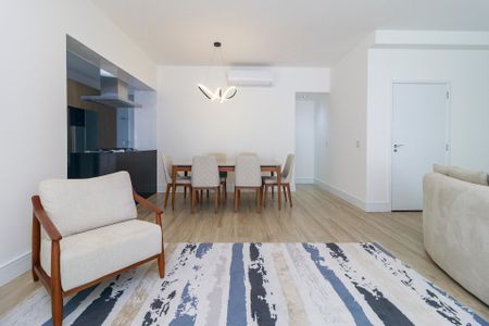Sala de apartamento para alugar com 3 quartos, 196m² em Chácara Santo Antônio (zona Sul), São Paulo
