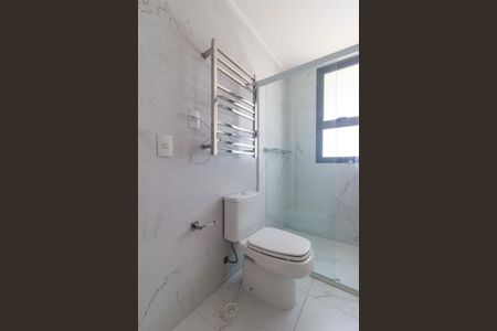 Apartamento para alugar com 196m², 3 quartos e 3 vagas Apartamento para alugar com 196m², 3 quartos e 3 vagasSuíte 3 - Banheiro