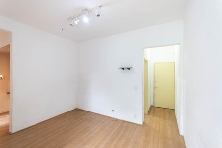 Apartamento à venda com 70m², 2 quartos e sem vagaSala