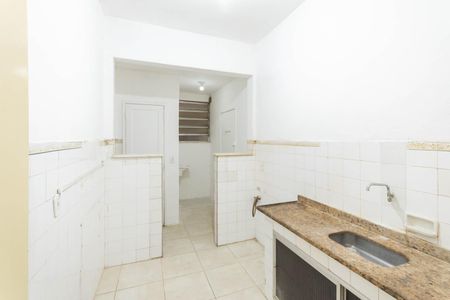 Apartamento à venda com 70m², 2 quartos e sem vagaCozinha