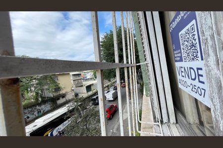 Apartamento à venda com 70m², 2 quartos e sem vaga Apartamento à venda com 70m², 2 quartos e sem vagaPlaquinha