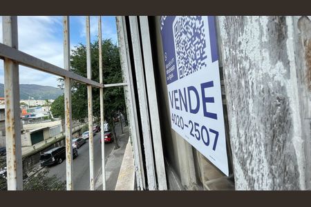 Apartamento à venda com 70m², 2 quartos e sem vaga Apartamento à venda com 70m², 2 quartos e sem vagaPlaquinha