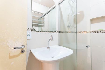 Apartamento à venda com 70m², 2 quartos e sem vagaBanheiro