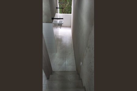 Casa para alugar com 50m², 1 quarto e sem vaga Casa para alugar com 50m², 1 quarto e sem vagaBanheiro