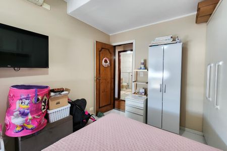 Apartamento à venda com 240m², 4 quartos e 1 vaga Apartamento à venda com 240m², 4 quartos e 1 vagaQuarto 3