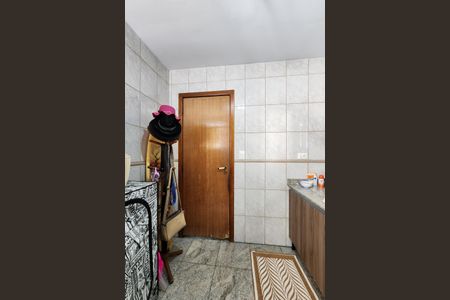 Apartamento à venda com 240m², 4 quartos e 1 vaga Apartamento à venda com 240m², 4 quartos e 1 vagaBanheiro Social