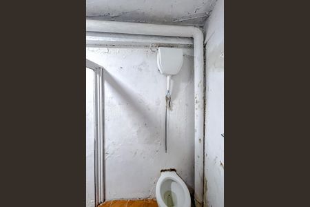 Casa à venda com 160m², 2 quartos e 2 vagasBanheiro - Casa 2