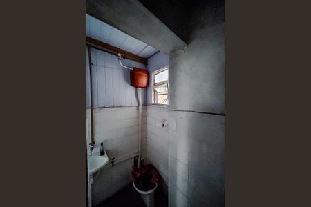 Casa à venda com 160m², 2 quartos e 2 vagasBanheiro - Salão