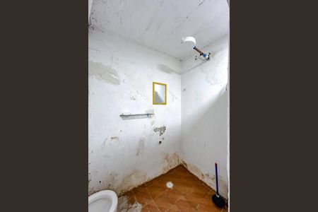 Casa à venda com 160m², 2 quartos e 2 vagasBanheiro - Casa 2