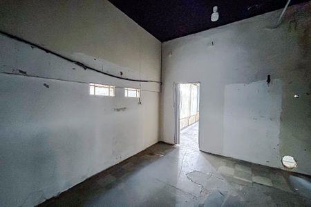 Casa à venda com 160m², 2 quartos e 2 vagasSalão