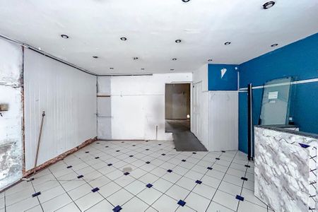 Casa à venda com 160m², 2 quartos e 2 vagasSalão