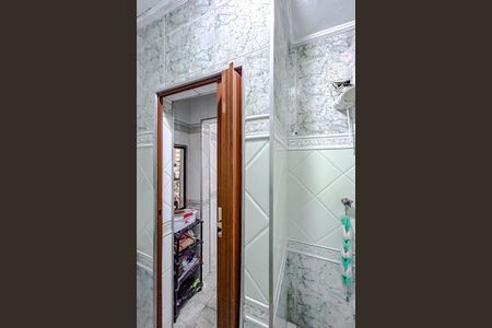 Banheiro de casa à venda com 2 quartos, 160m² em Vila Mafra, São Paulo