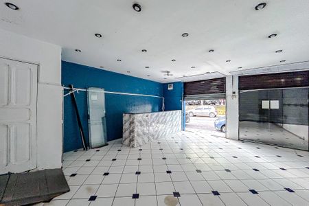 Casa à venda com 160m², 2 quartos e 2 vagasSalão