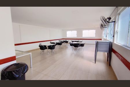 Apartamento para alugar com 44m², 2 quartos e 1 vaga Apartamento para alugar com 44m², 2 quartos e 1 vagaSalão de Festas