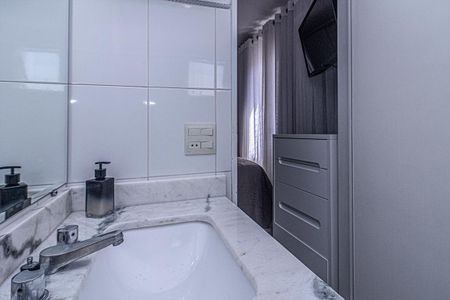 Apartamento à venda com 66m², 3 quartos e 1 vaga Apartamento à venda com 66m², 3 quartos e 1 vagabanheiro na suíte_4