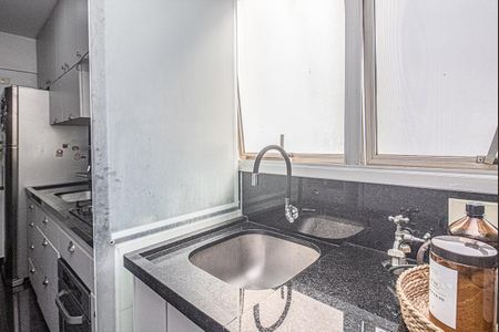 Apartamento à venda com 66m², 3 quartos e 1 vaga Apartamento à venda com 66m², 3 quartos e 1 vagaárea de serviço_4
