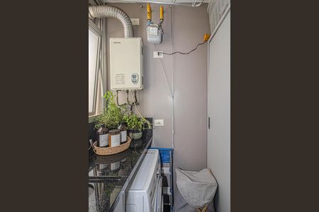 Apartamento à venda com 66m², 3 quartos e 1 vaga Apartamento à venda com 66m², 3 quartos e 1 vagaárea de serviço_2