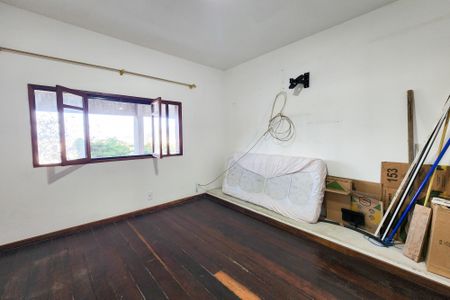 Casa à venda com 375m², 3 quartos e 3 vagasSuíte 3