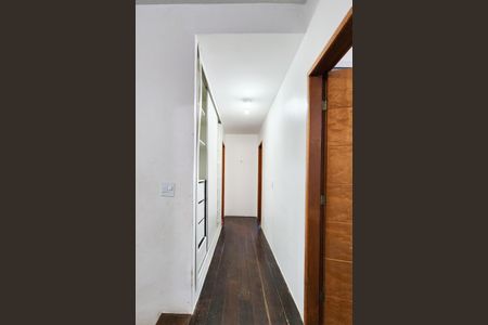 Casa à venda com 375m², 3 quartos e 3 vagasCorredor 