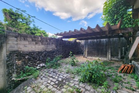 Casa à venda com 375m², 3 quartos e 3 vagasGaragem 