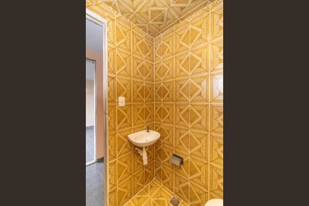 Casa para alugar com 144m², 2 quartos e 1 vaga Casa para alugar com 144m², 2 quartos e 1 vagaBanheiro do Terraço