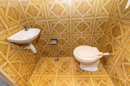 Casa para alugar com 144m², 2 quartos e 1 vaga Casa para alugar com 144m², 2 quartos e 1 vagaBanheiro do Terraço