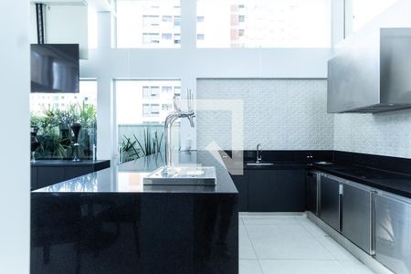 Apartamento para alugar com 320m², 3 quartos e 6 vagas Apartamento para alugar com 320m², 3 quartos e 6 vagasÁrea comum - Salão de festas