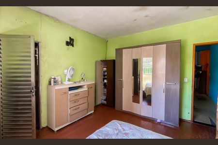 Casa à venda com 360m², 4 quartos e 1 vagaSuite