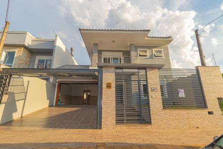 Casa para alugar com 224m², 3 quartos e 2 vagasFachada/Placa