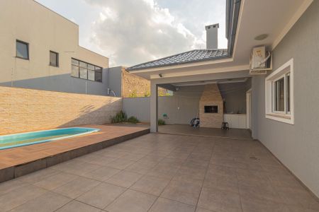 Casa para alugar com 224m², 3 quartos e 2 vagasÁrea externa/Fundos/Piscina/Varanda