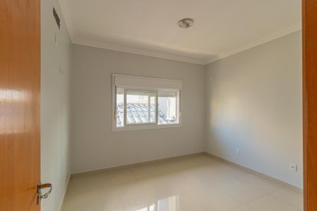 Casa para alugar com 224m², 3 quartos e 2 vagasQuarto 1
