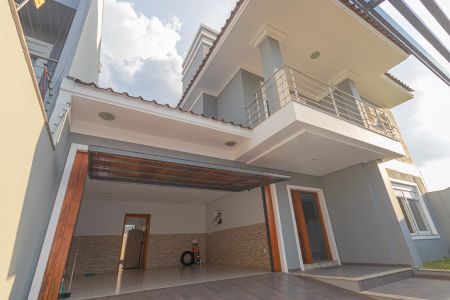 Casa para alugar com 224m², 3 quartos e 2 vagasGaragem/Fachada