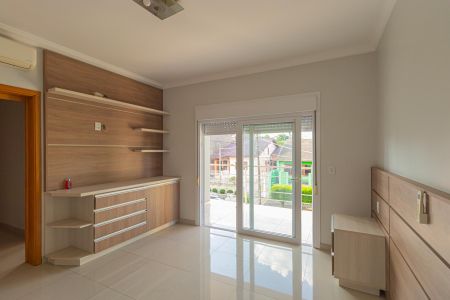 Casa para alugar com 224m², 3 quartos e 2 vagasSuíte