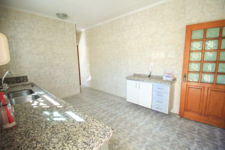 Casa para alugar com 300m², 4 quartos e 4 vagas