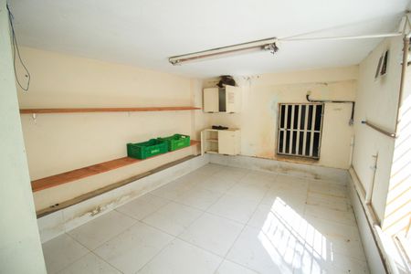 Casa para alugar com 300m², 4 quartos e 4 vagas