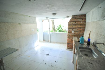 Casa para alugar com 300m², 4 quartos e 4 vagas