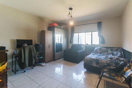 Casa para alugar com 250m², 3 quartos e 3 vagas Casa para alugar com 250m², 3 quartos e 3 vagasSala