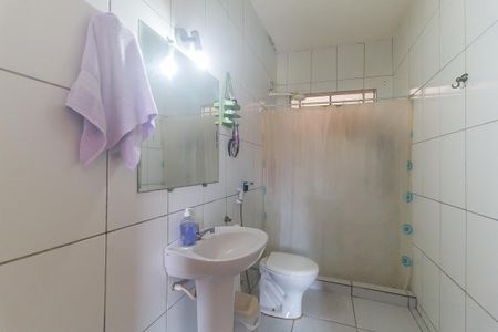 Casa para alugar com 250m², 3 quartos e 3 vagas Casa para alugar com 250m², 3 quartos e 3 vagasBanheiro da Suíte