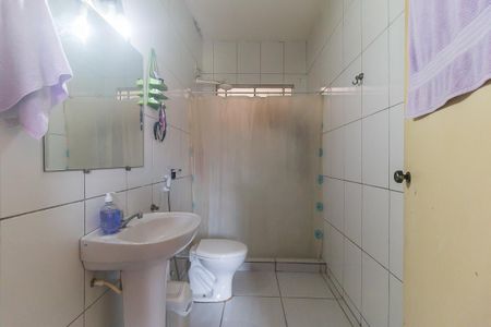 Casa para alugar com 250m², 3 quartos e 3 vagas Casa para alugar com 250m², 3 quartos e 3 vagasBanheiro da Suíte